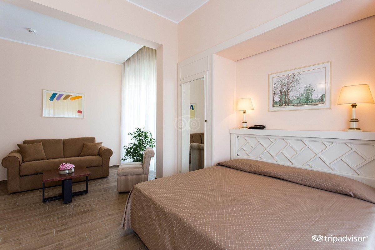 มอนเดลโล พาเลซ โฮเทล Hotel ภายนอก รูปภาพ