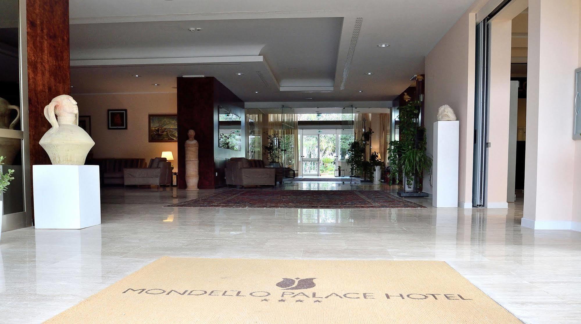 มอนเดลโล พาเลซ โฮเทล Hotel ภายนอก รูปภาพ